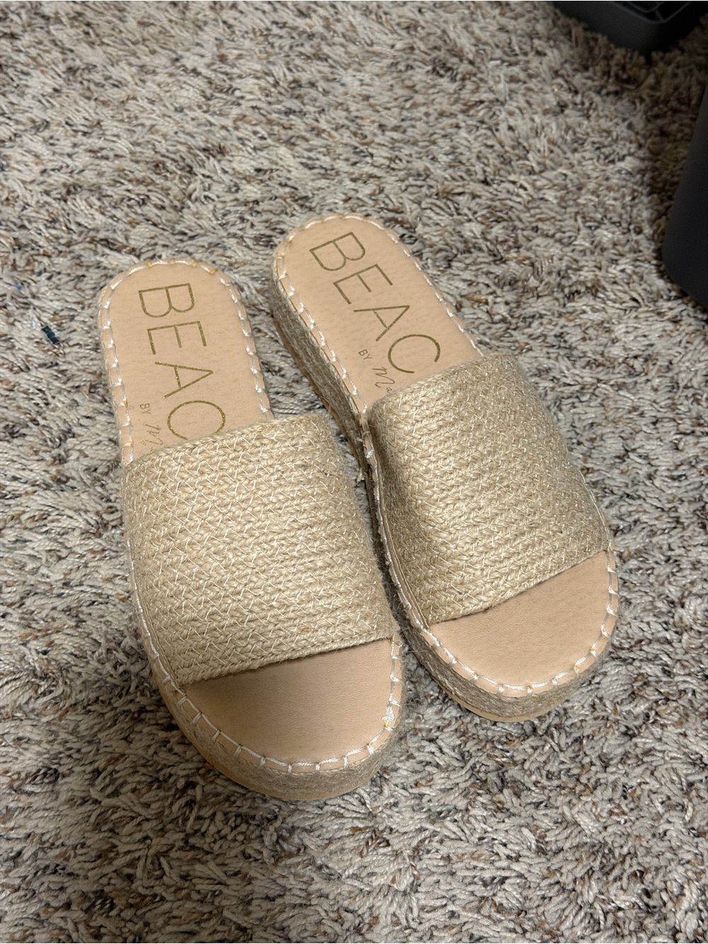 BEACH by Matisse Sandals Brand New